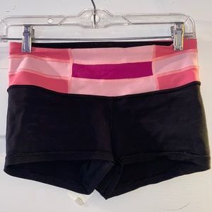 Lululemon spandex style shorts high waisted